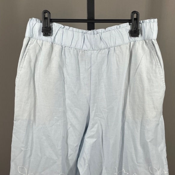 NEW Talbots Pants Womens Medium petite blue white cotton linen cropped floral - Picture 2 of 9